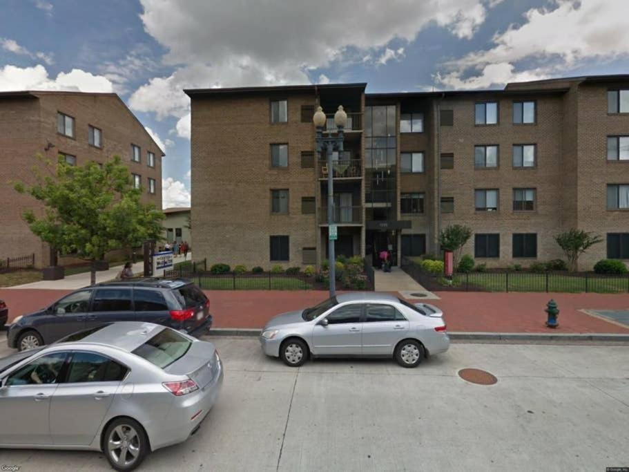 Mt Vernon Square Station Apartments Вашингтон Екстериор снимка