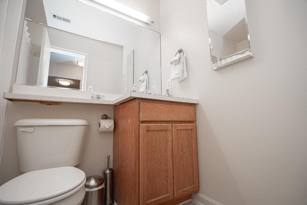 Mt Vernon Square Station Apartments Вашингтон Екстериор снимка